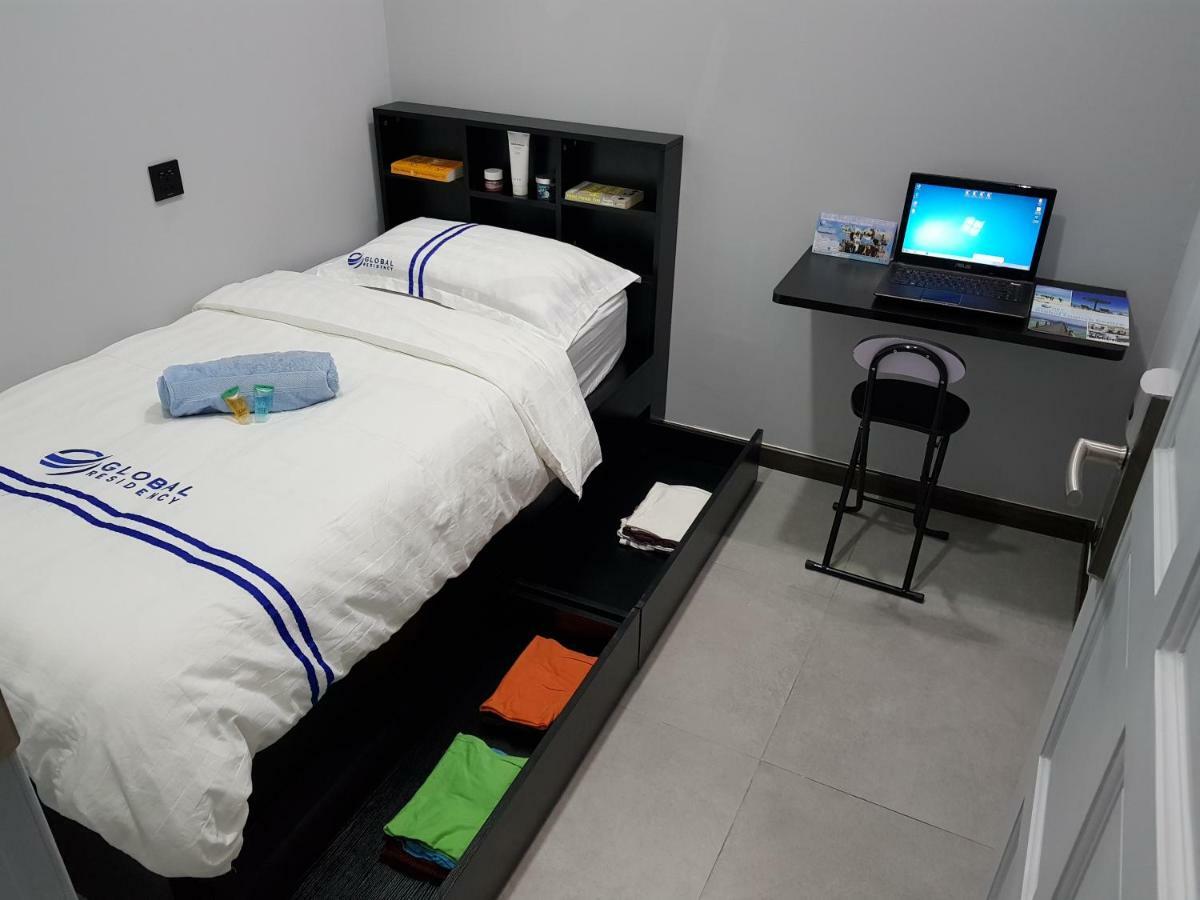 Global Residency Hotel Kota Kinabalu Exterior photo